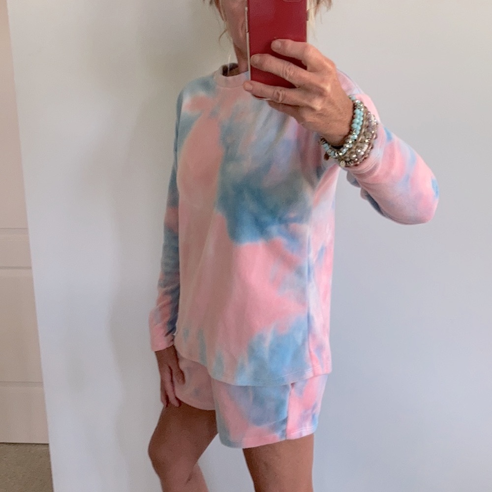 Cotton Candy Dreams Fleece 2 Piece Lounge Set - Picture 5 of 9